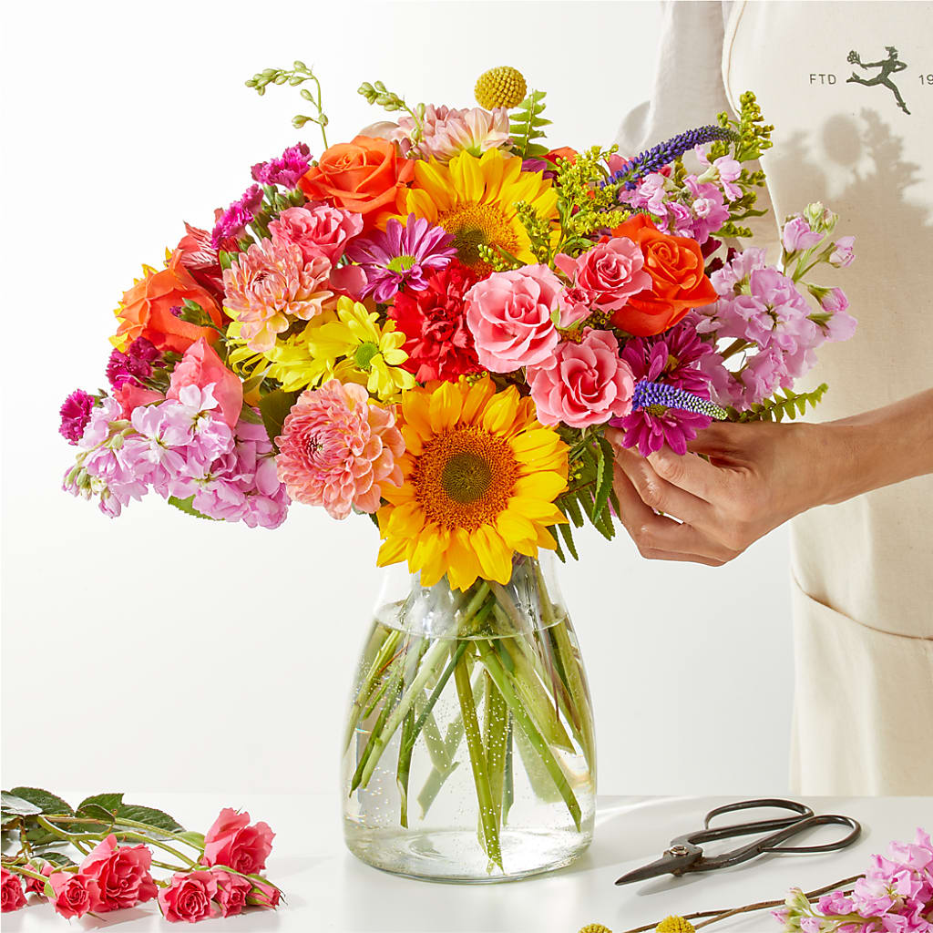 Cue the Confetti - A Florist Original – Floral Delights Etc, Daleville AL