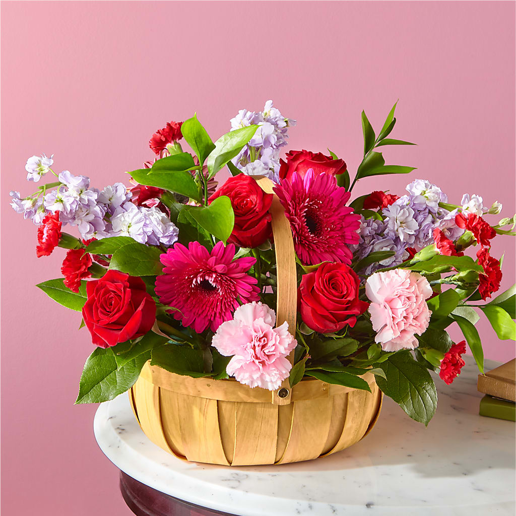 Pink Picnic Basket – Floral Delights Etc, Daleville AL