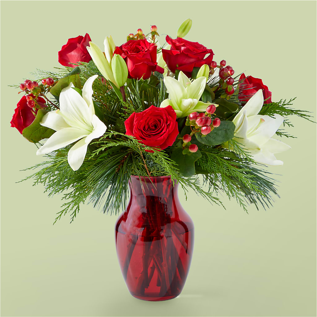 Evergreen Delight Bouquet – Floral Delights Etc, Daleville AL