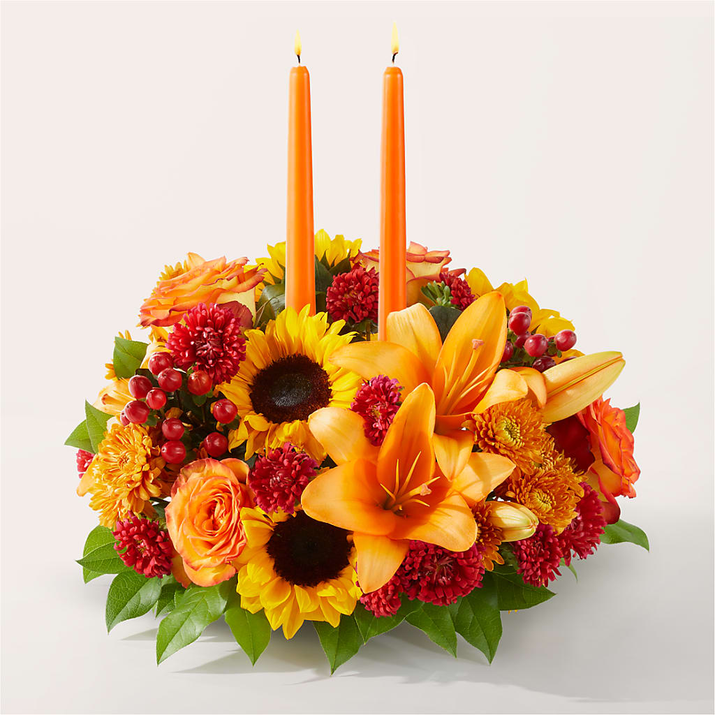 Grateful Centerpiece – Floral Delights Etc, Daleville AL