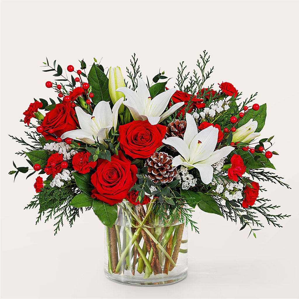 Best in Snow Bouquet – Floral Delights Etc, Daleville AL