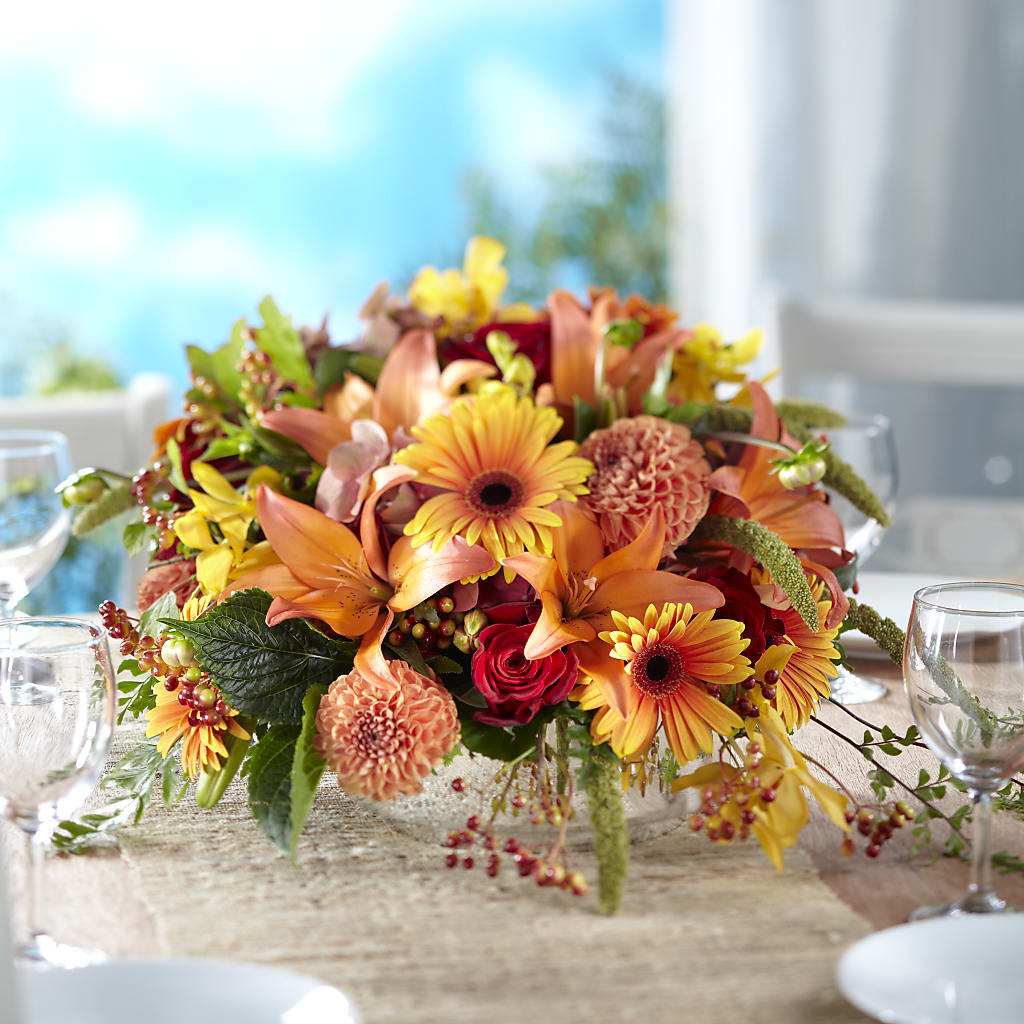 One and Only Centerpiece – Floral Delights Etc, Daleville AL