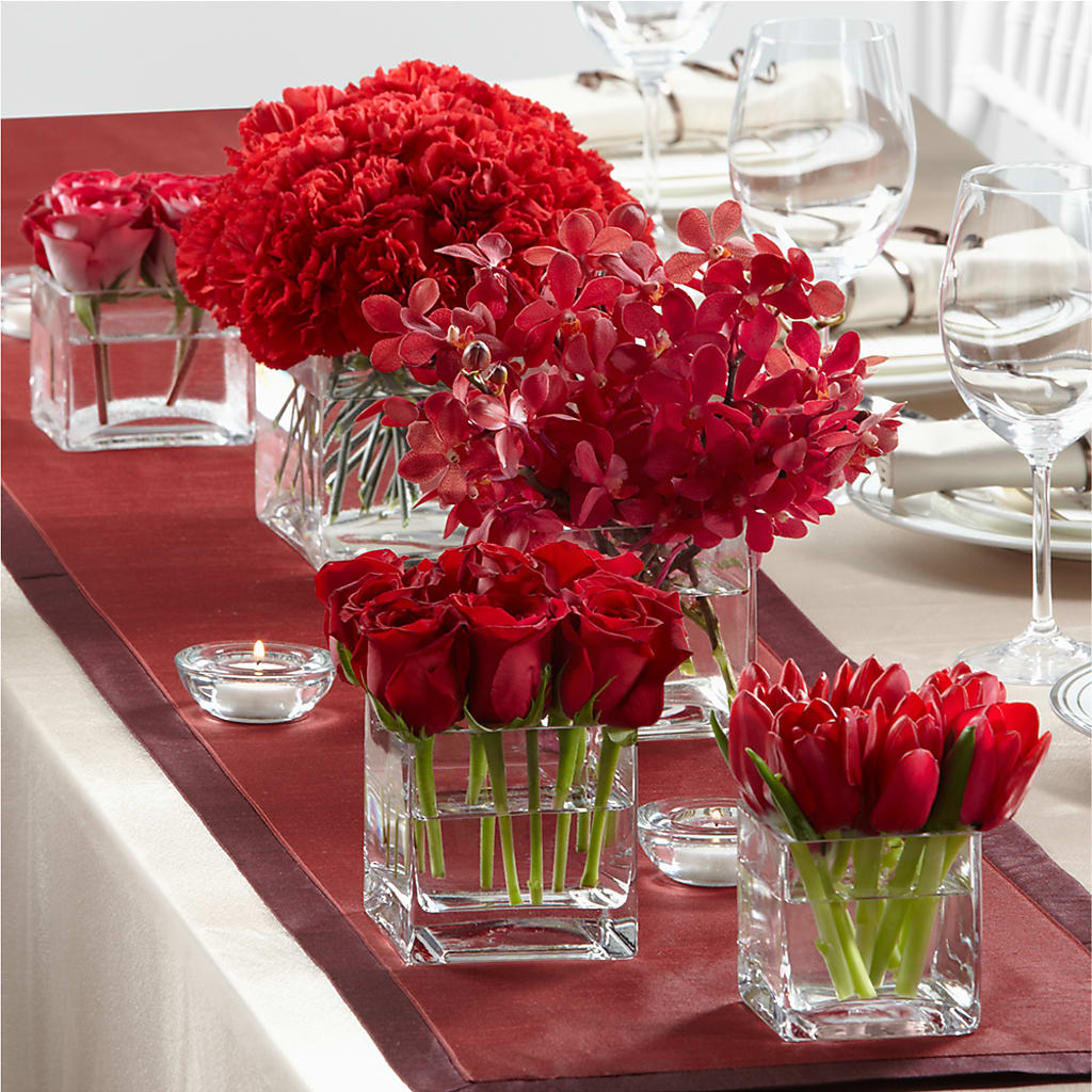 Modern Grace Centerpiece – Floral Delights Etc, Daleville AL