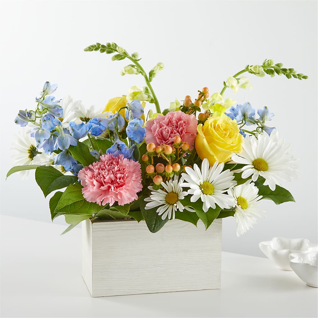Sun Salutation Box Bouquet –  Floral Delights Etc, Daleville AL
