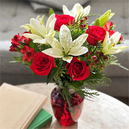 Evergreen Delight Bouquet –  Floral Delights Etc, Daleville AL