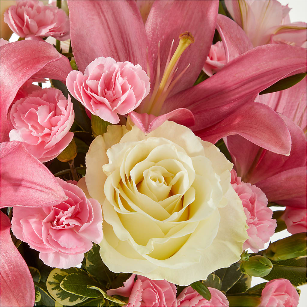 Piece of Cake Bouquet –  Floral Delights Etc, Daleville AL